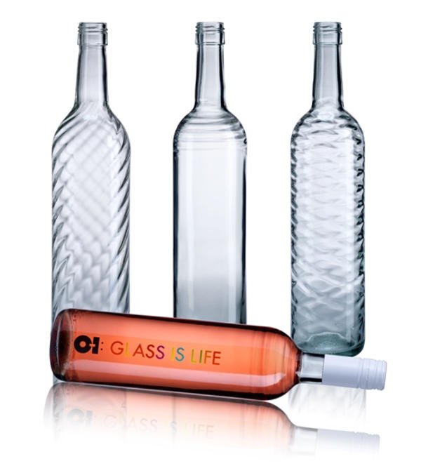 Nemzetközi innováció az Orosházi Öblösüveggyárból