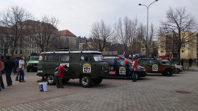 A kormány óvatosságra intette az indulókat