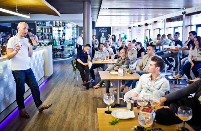 A Diageo világhírű koktélnagykövete bemutatta 2015 legmenőbb koktéltrendjeit