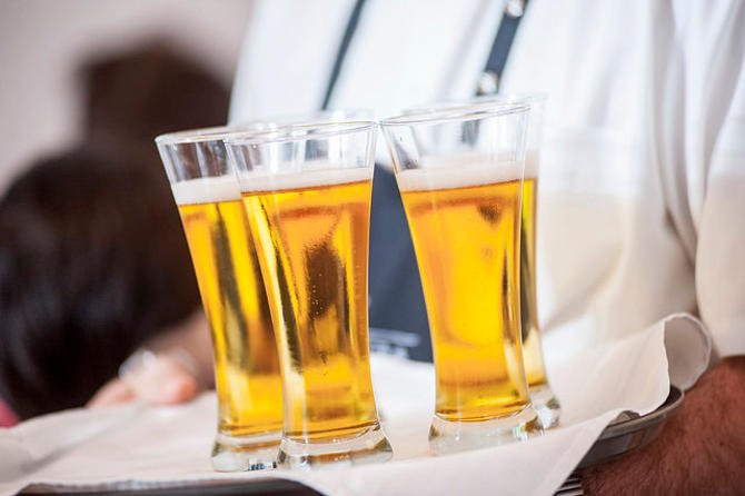 Sör mi több, a sör világnapja