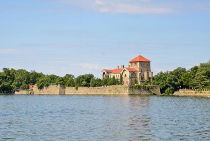 Debreceni utazási vásár és Debreceni autókiállítás