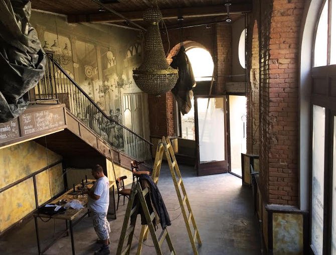 Átalakítják Karinthy egykori törzshelyét