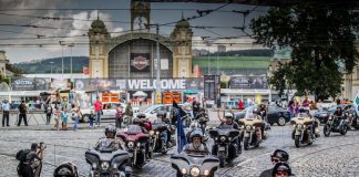 115 éves jubileumi Harley gigatalálkozó 115 éves jubileumi Harley gigatalálkozó