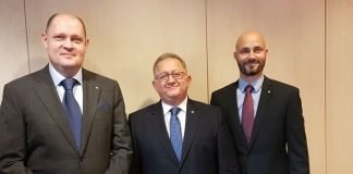 Naná, hogy a világ legjobb portása magyar! Takács Tamás