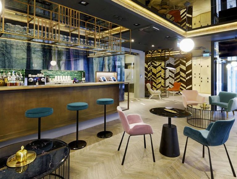 KVi Hotel – Okostelefonos hotel nyílt a pesti Bulinegyednél