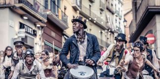 Utcaszínházak a Szigeten