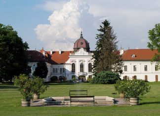 Gödöllő, Grassalkovich-kastély