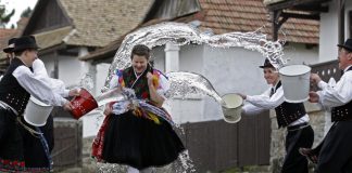 Hollókő, Húsvéti Fesztivál