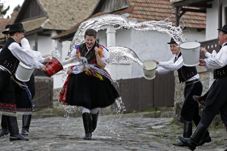 Hollókő, Húsvéti Fesztivál