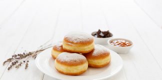 baracklekváros szalagos fánk