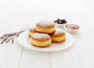 baracklekváros szalagos fánk