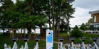 Kerékpár kölcsönző, Tata