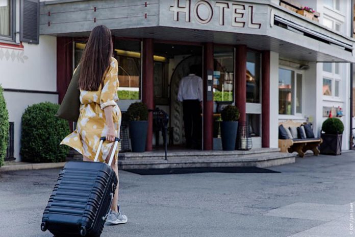 Utazás, szálloda, turizmus