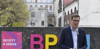 Budapesti Tavaszi Fesztivál – fotókiállítás a Városháza Parkban Karácsony Gergely főpolgármester a Budapesti Tavaszi Fesztivál beharangozó sajtótájékoztatóján