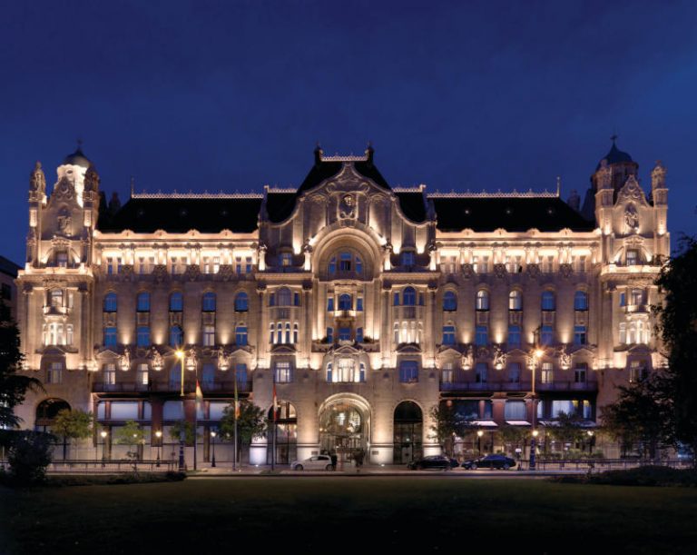 Four Seasons Hotel Gresham Palace Budapest szálloda