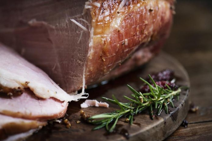 Hasznos tanácsok a húsvéti sonka kiválasztásához a MATE munkatársától Hasznos tanácsok a húsvéti sonka kiválasztásához a MATE munkatársától