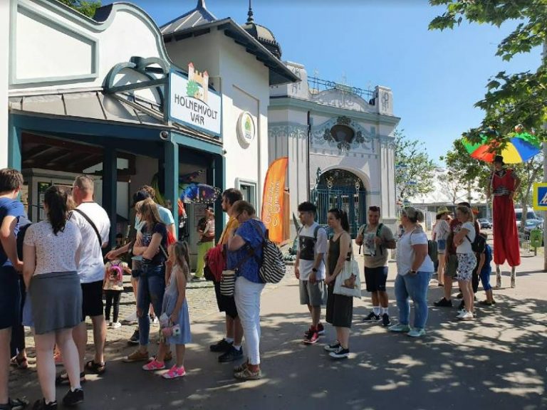 Fővárosi Állatkert, Holnemvolt vár, Budapest