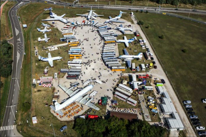Százezer látogató a ferihegyi Aeroparkban Aeropark repülő múzeum, Ferihegy repülőtér