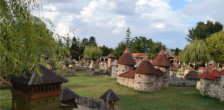 Dinnyés várpark, turizmus