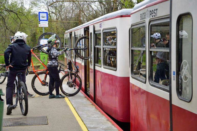 Fogaskerekű vasút, Budapest - turizmus