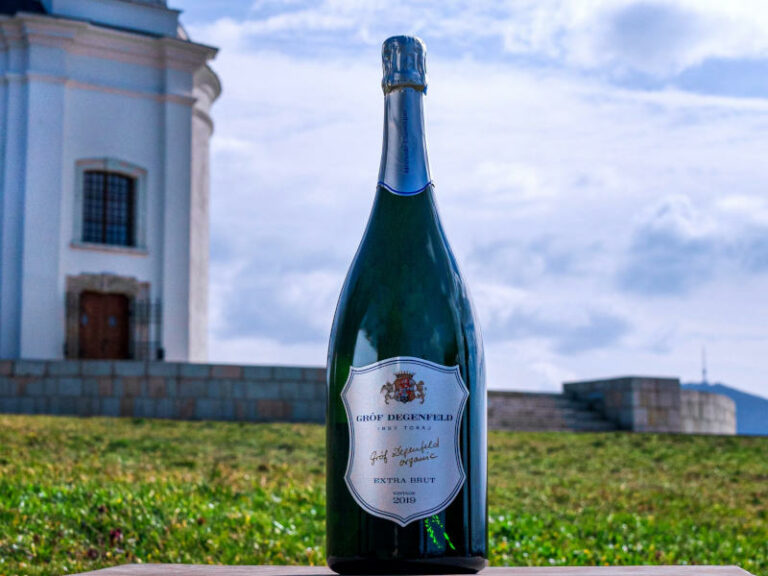 Tokaji Furmint Extra Brut pezsgő Szeged Város Bora 2023