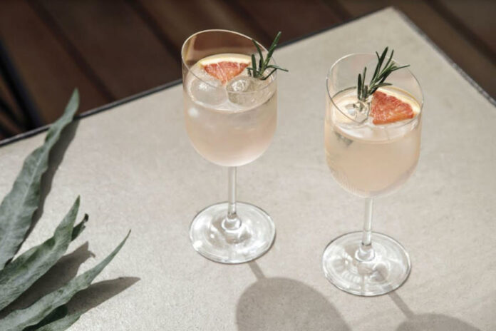 pohár terítés - gasztronómia