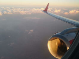 utazás repülőgép, légitársaság - turizmus