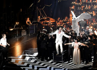 Állami operaház alőadása - turisztika