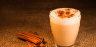 chai latte, coffein - gasztro