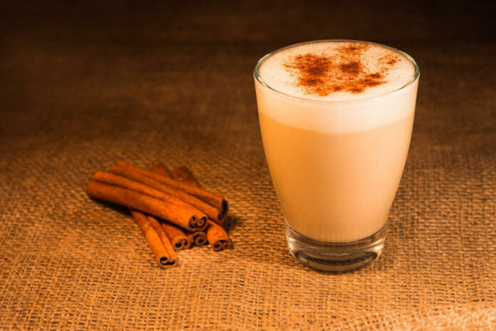 chai latte, coffein - gasztro