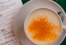 Kurkumás aranytej latte