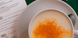 Kurkumás aranytej latte