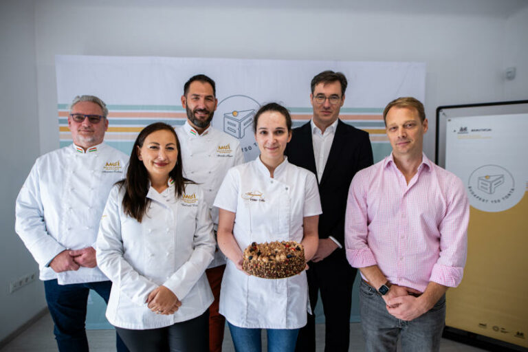 Belvárosi Auguszt Cukrászda Natalis - Budapest 150 torta