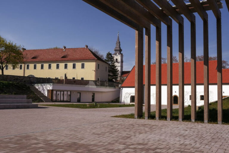 Pásztó, Múzeum tér, Varázsvölgy - turisztika