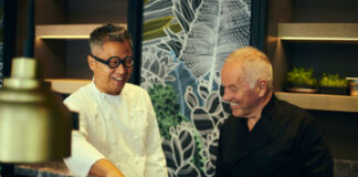 Menü luxuskivitelben a Spagoban Tetsu Yahagi és Wolfgang Puck a Spago Budapest étteremben