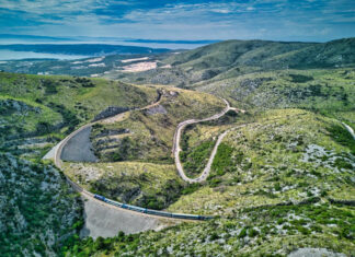 Adria InterCity vonat Adria utazás - turisztika