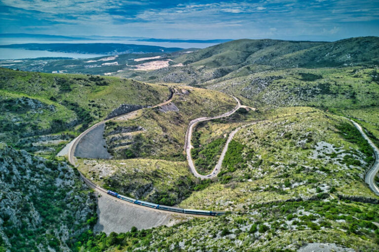 Adria InterCity vonat Adria utazás - turisztika