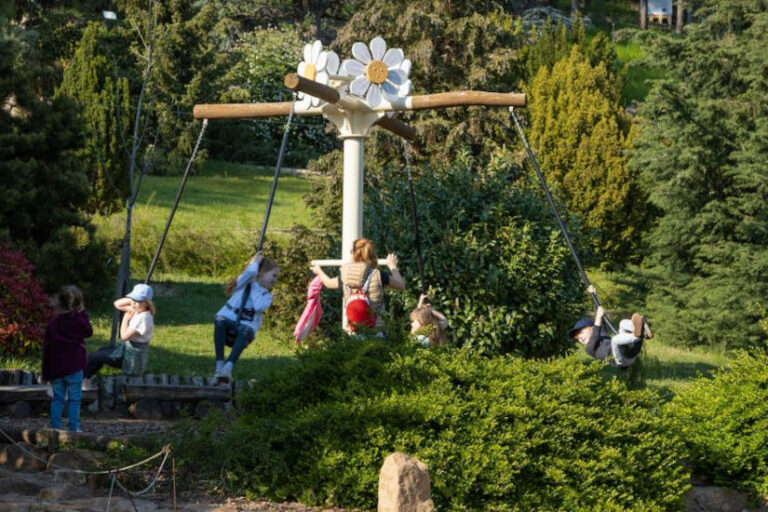 Folly Arborétum tavaszi programok - turisztika