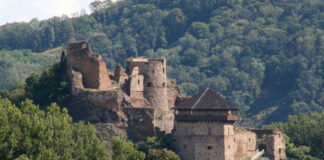 XVII Palóc Húsvét 2024 a Füleki Várban Füleki Vár - turisztika