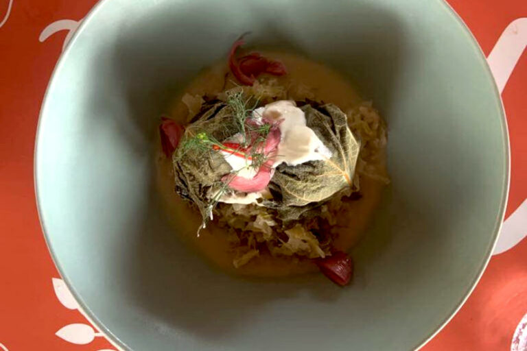 Mesés nyári töltött káposzta az év strandétele Balaton - gasztro