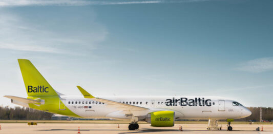 airBaltic Airbus repülőgép - LufthansaGroup - turisztika
