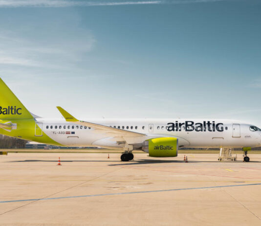 airBaltic Airbus repülőgép - LufthansaGroup - turisztika