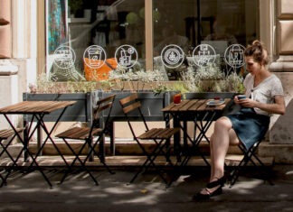 Megnyitott az A.P.Art Gallery Budapesten A.P.Art Gallery, Hyggelig specialty cafe & gallery Budapest