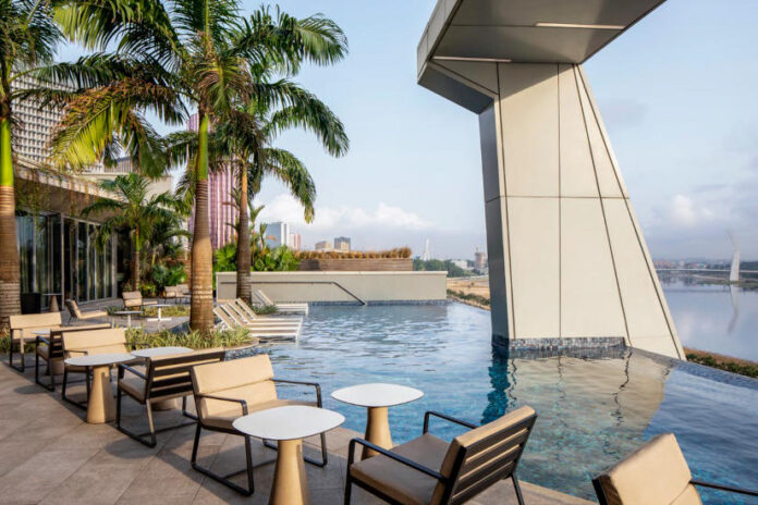 Noom Hotel Abidjan Plateau szálloda