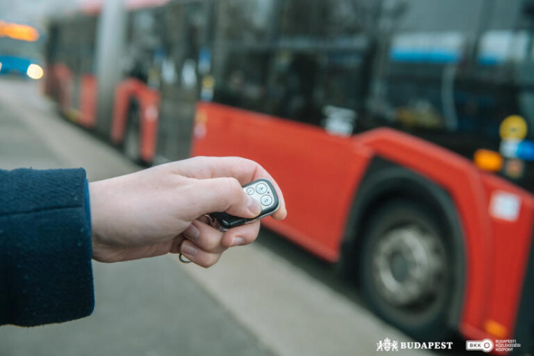 BKK városi közlekedés, busz, trolibusz - tömegközlekedés