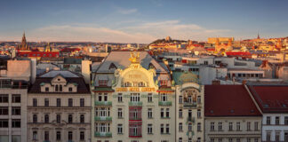 Hotel W Prague Mariott Bonvoy szálloda