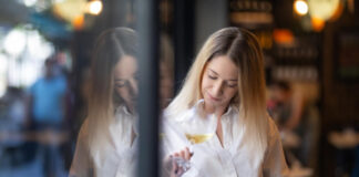 Borok és pezsgők az ünnepi asztalra Lisztes Ivett, wine and kitchen bor és pezsgő választás