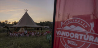 Fjällräven Vándortúra, közösségi természetjárás - turisztika