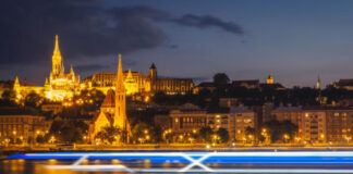 folyami hajójáratok indulnak Európában - turisztika