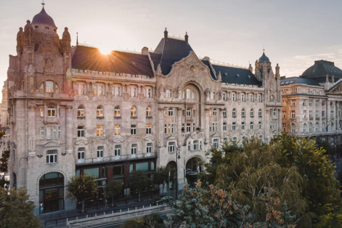 Hotel Four Seasons Gresham Palace Budapest szálloda